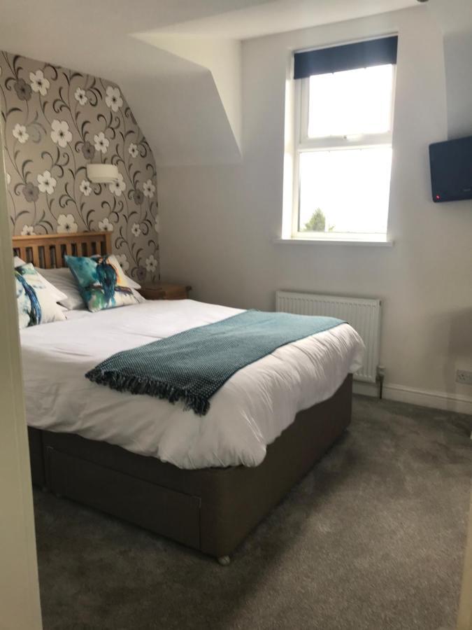 Bed and Breakfast Claremont House Keswick Кесвік Екстер'єр фото