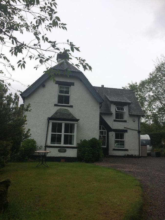 Bed and Breakfast Claremont House Keswick Кесвік Екстер'єр фото